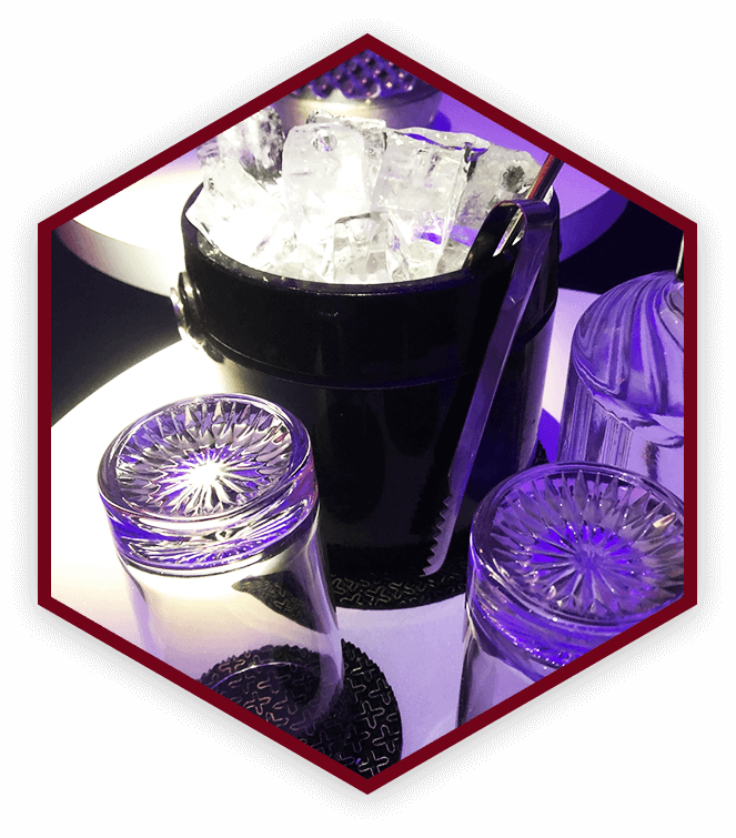 貴方の自宅で淫乱エロキャバ嬢とドンチャン騒ぎ！