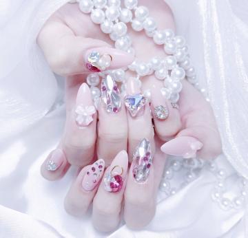 美谷のい プロフィール