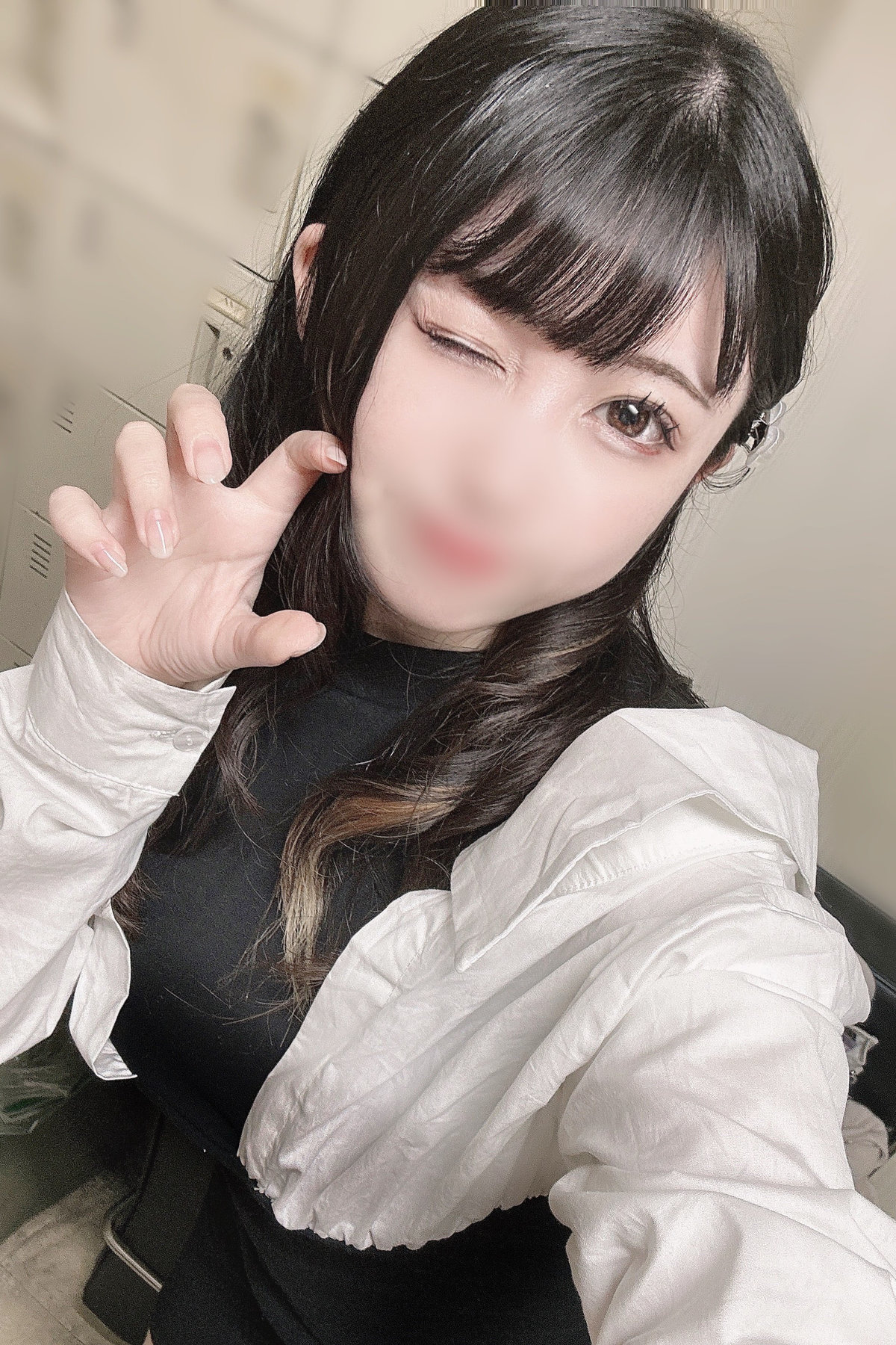 綾瀬あすか 3P専門風俗【池袋ハーレム】3P4P乱交複数プレイやカップルスワッピングレズなんでもござれ！